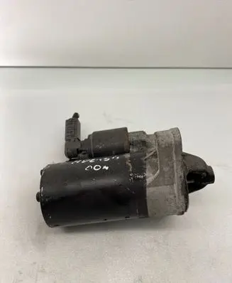 Toyota Avensis T220 Starter motor 2810002080 0001107075
