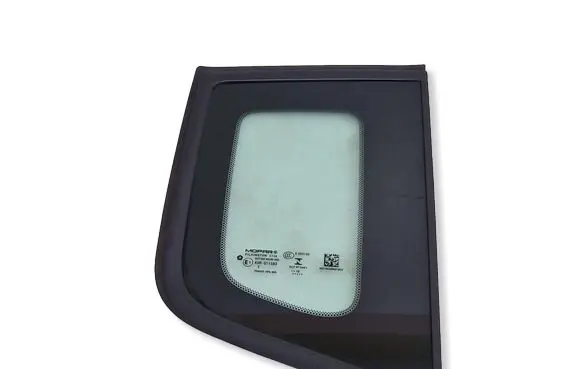 Jeep Renegade Rear side window DOT682M3232AS2 43R011583