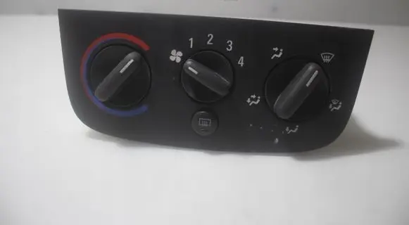 Opel Corsa C Interior fan control switch 
