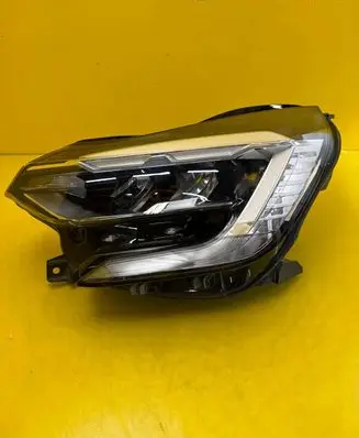 Renault Captur II Headlight/headlamp 260608054R