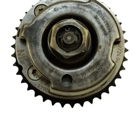 BMW 4 F32 F33 Camshaft pulley/ VANOS 7583818
