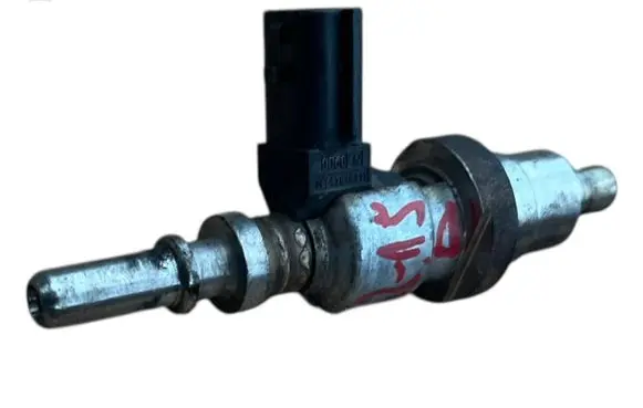 Renault Megane III Fuel injector 766475 27b027 h8200769153