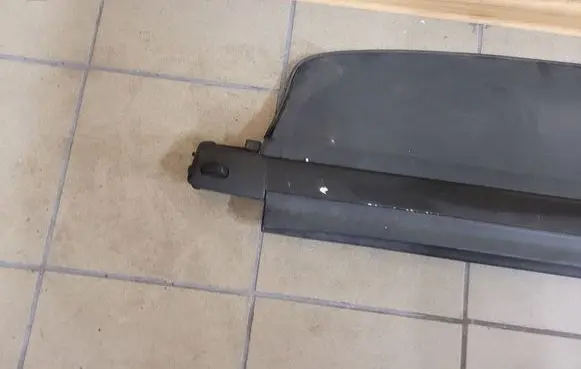 Volkswagen PASSAT B6 Parcel shelf load cover 9937000039