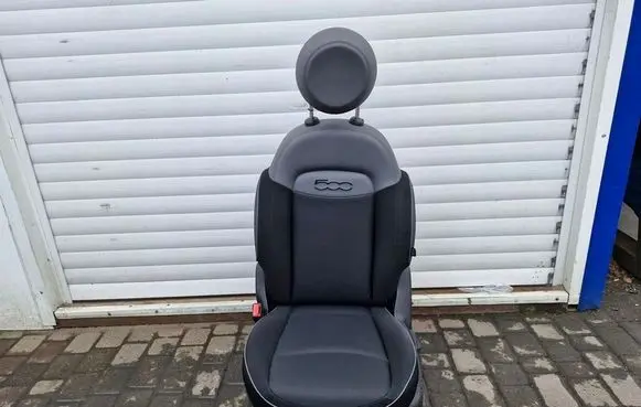 Fiat 500X Front driver seat 