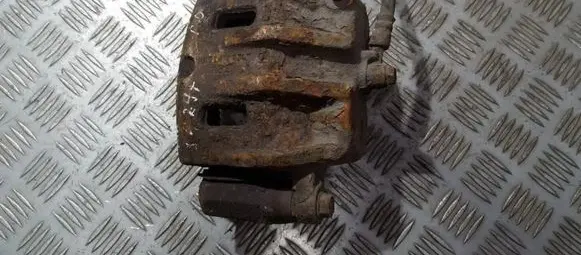KIA Sorento Front brake caliper