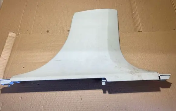 (B) pillar trim (top)