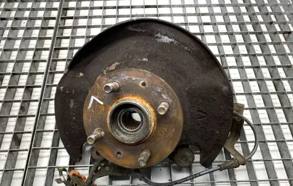Honda Civic Front wheel hub spindle knuckle 
