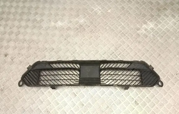 Citroen C4 III e-C4 Front bumper lower grill 99931821