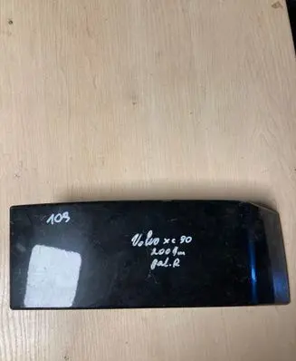 Volvo XC90 Rear/tail light trim molding 30698134