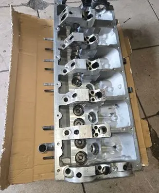 Volkswagen Transporter - Caravelle T5 Engine head 070103373C