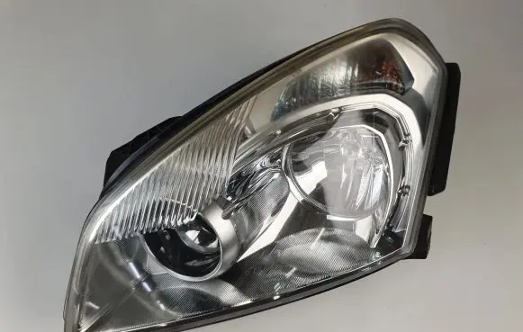 Nissan Qashqai Headlight/headlamp 26060JD00A