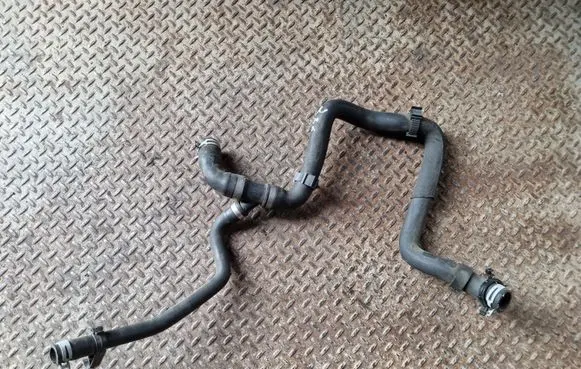 Ford Kuga II Engine coolant pipe/hose FV418286AF