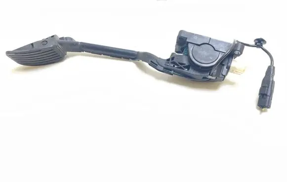 Peugeot 607 Accelerator throttle pedal F00C3E2429