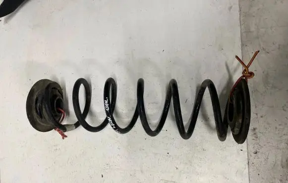 Seat Leon (5F) Rear coil spring