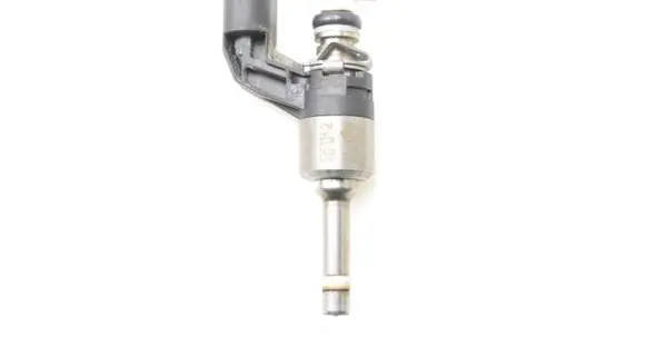 Skoda Octavia Mk2 (1Z) Fuel injector 03C906036M