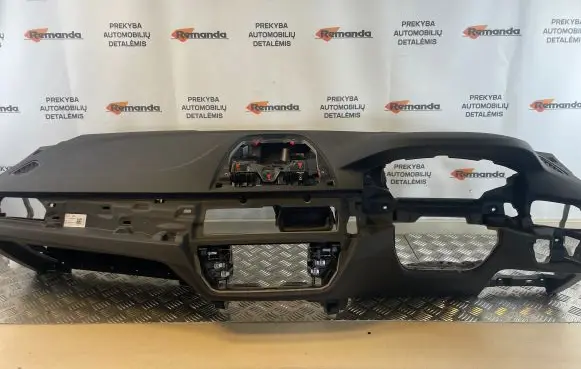 BMW 5 G30 G31 Dashboard 6821210 9378582 9350722