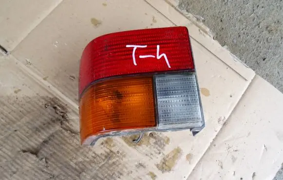 Volkswagen Transporter - Caravelle T4 Rear/tail lights 701945257 405601