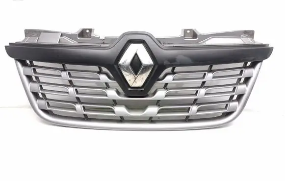 Renault Master III Front bumper upper radiator grill 623102803R