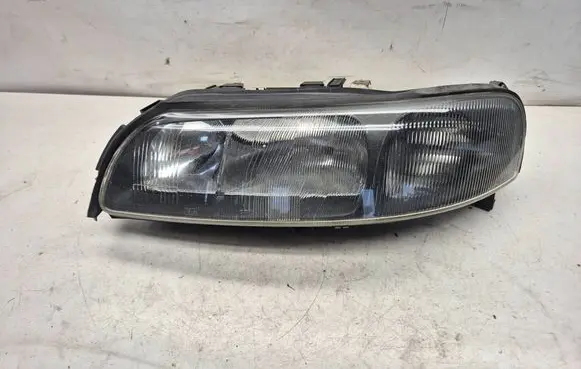 Volvo V70 Headlight/headlamp 8620686 89004805