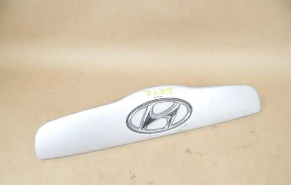 Hyundai Getz Trunk door license plate light bar 873101C000