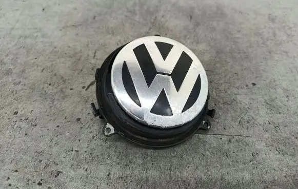 Volkswagen Golf V Tailgate/trunk/boot exterior handle 