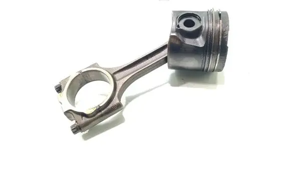 Volvo XC90 Piston with connecting rod 