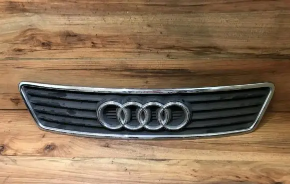 Audi A6 S6 C5 4B Front grill 4B0853651A