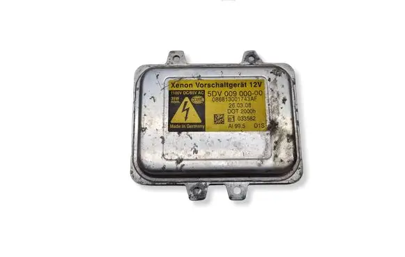 BMW 5 E60 E61 Headlight ballast module Xenon E1033582