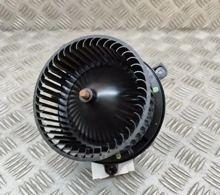 Audi A1 Heater fan/blower 2Q2820021A T27842B