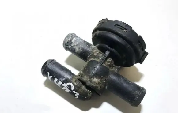 Opel Vectra B Coolant heater control valve 