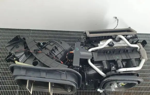 Volvo S90, V90 Interior heater climate box assembly 32275610
