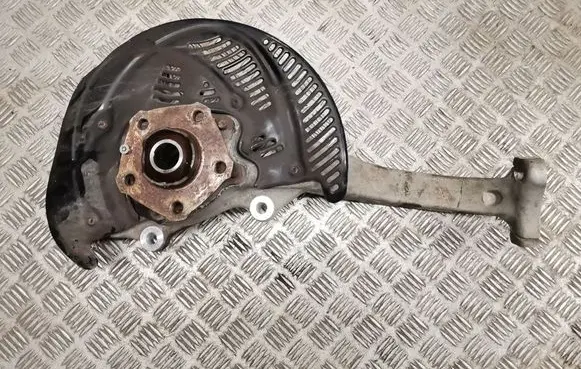 Audi e-tron Front wheel hub 4M0407559