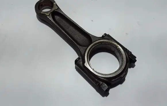 Volvo V50 Connecting rod/conrod 8653655