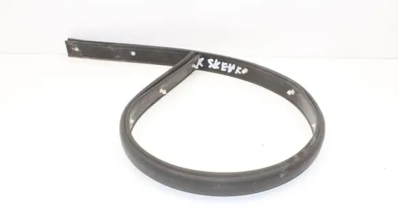Aston Martin Vantage IV Rubber seal front coupe door KY63C25234A