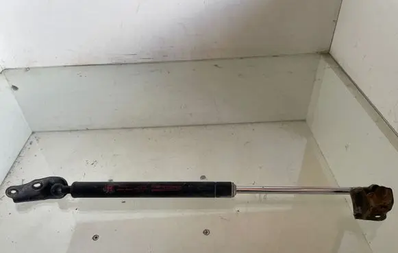 Toyota Avensis Verso Tailgate/trunk strut/damper 6895044080