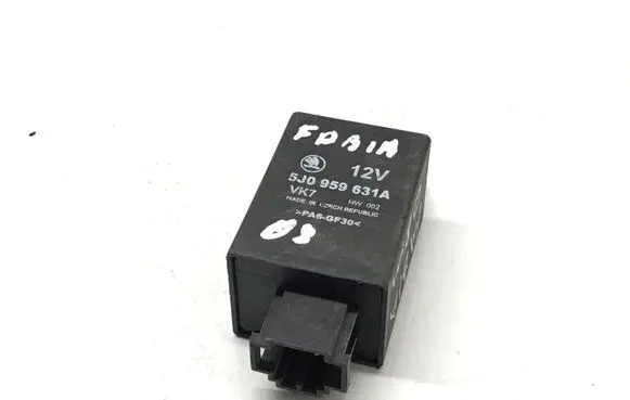 Skoda Fabia Mk2 (5J) Other relay 5J0959631A