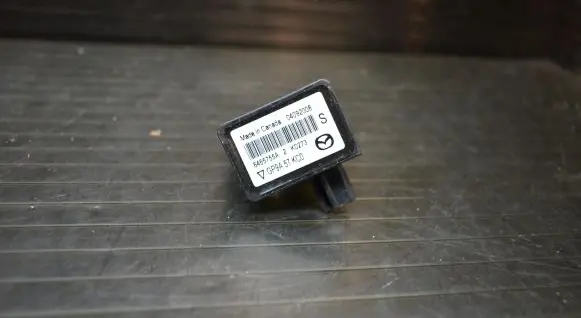 Mazda CX-7 Airbag deployment crash/impact sensor GP9A57KC0