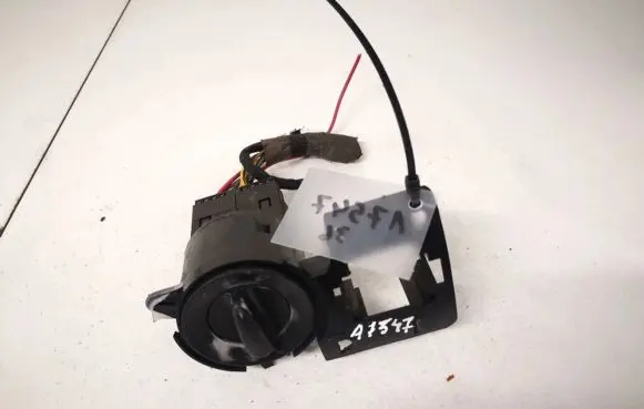 Volkswagen PASSAT B5 Light switch
