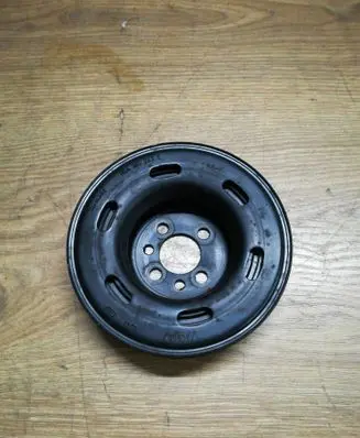 Audi A3 S3 8P Crankshaft pulley 06A105243E