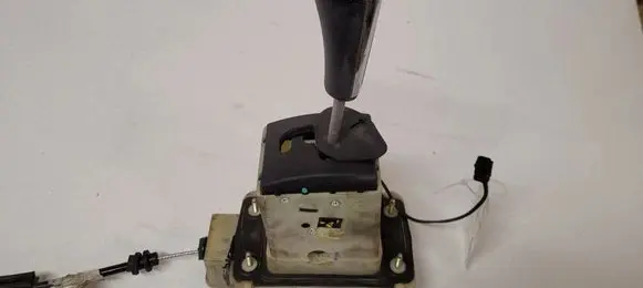 Peugeot 607 Gear shifter/selector 9658904980