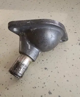 Subaru Legacy Thermostat housing 