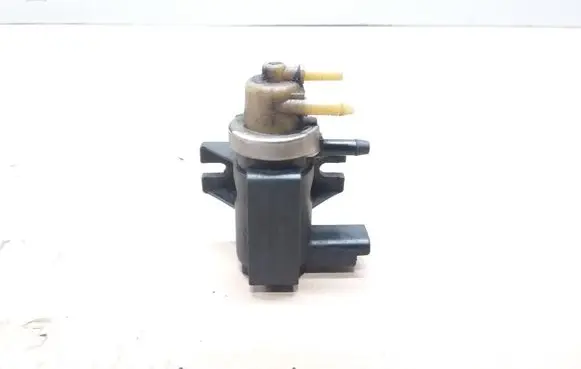 Ford Focus Turbo solenoid valve 70163302