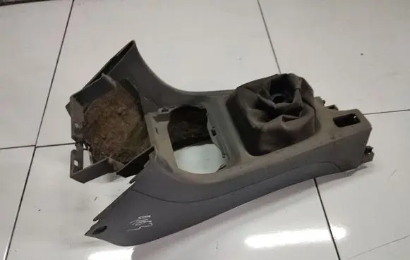 Honda HR-V Center console 77291S2HG01011 77291-S2H-G010-11