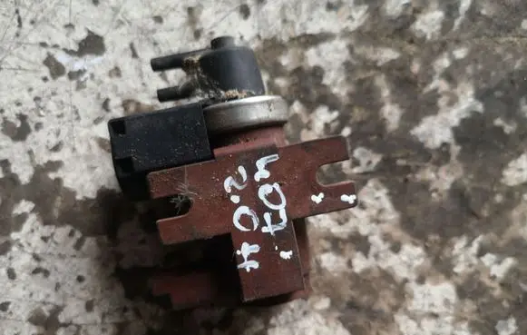 Peugeot 407 Valve vacuum 9654282880