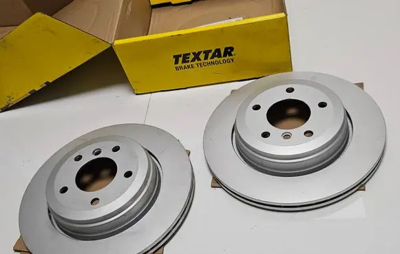 BMW 5 E60 E61 Rear brake disc 34216864061 92122703