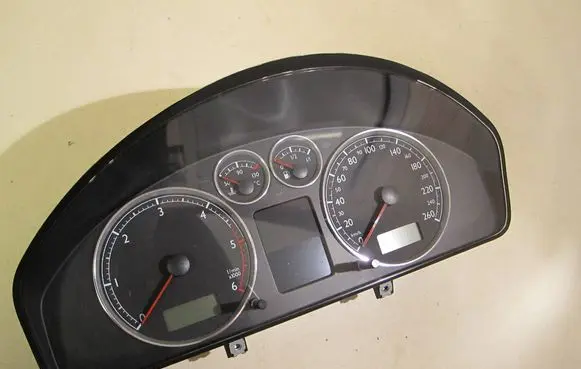Volkswagen Sharan Speedometer (instrument cluster) 7M3920820L 6Q0035152E