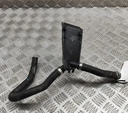 Volvo XC90 Engine coolant pipe/hose 31338712