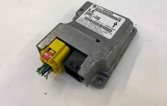 Chrysler 300 - 300C Airbag control unit/module 05081095AA 0285010385 T52MB3337M0400