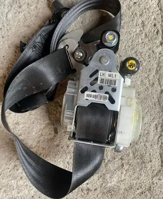 SsangYong Korando Front seatbelt