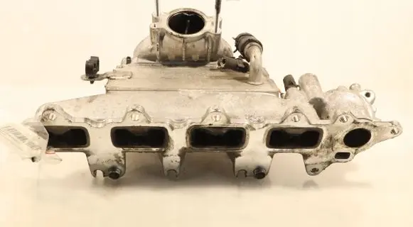 Nissan X-Trail T32 Intake manifold 147369928R